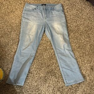 A cute  flare pair of capris